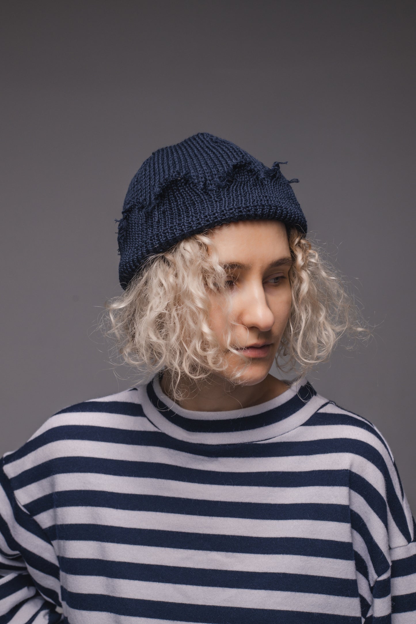 White cotton ragged reps hat
