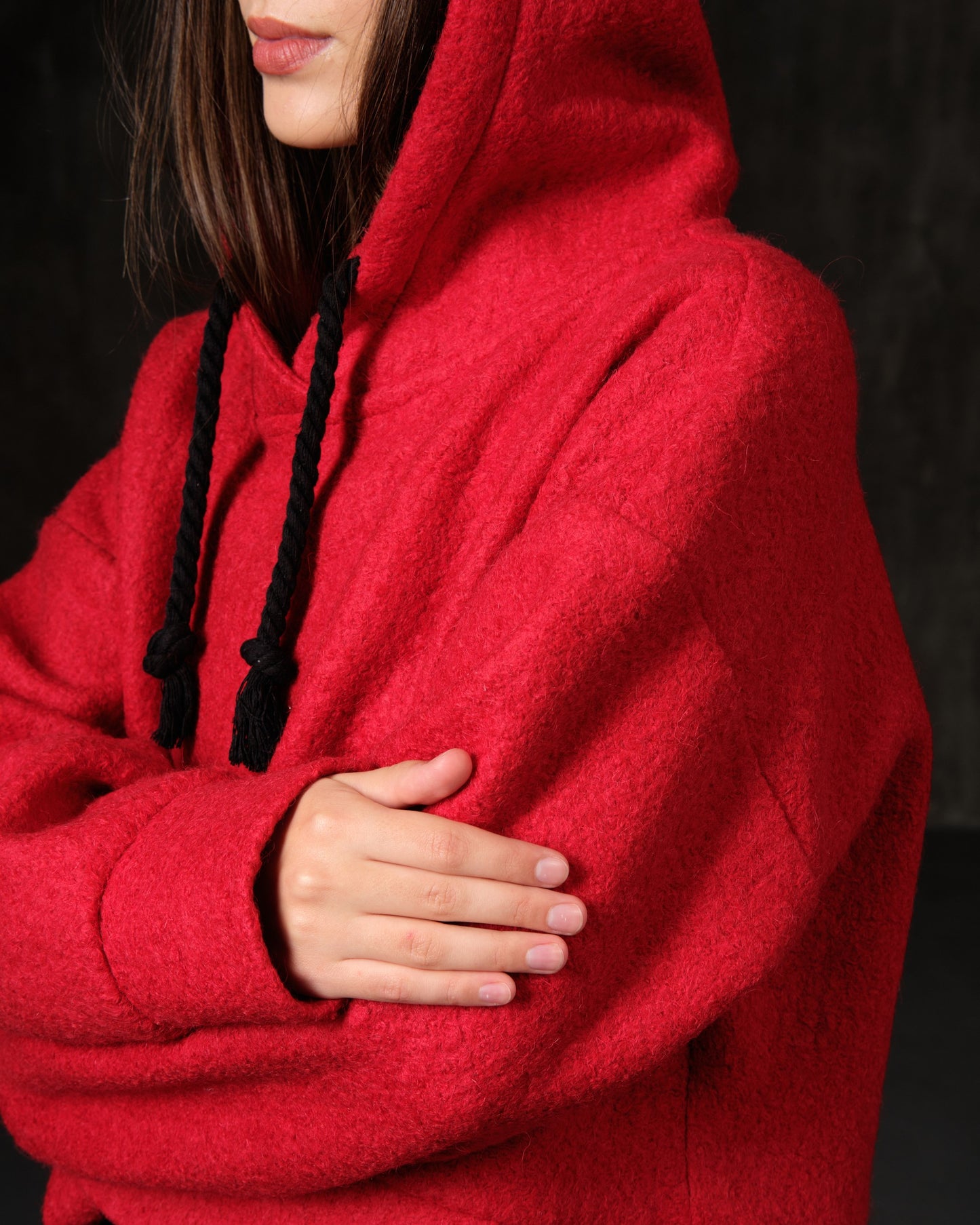 Skinny woolen red short