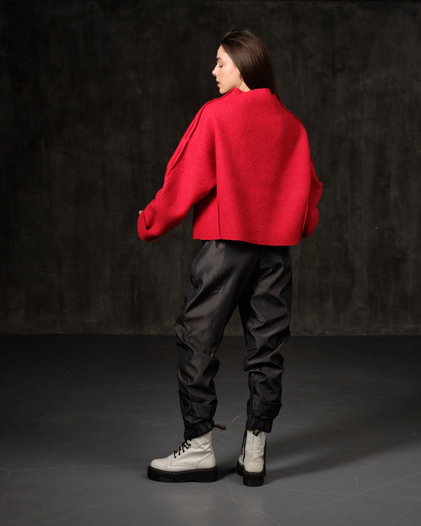 Joggers gray metallic raincoat on the lining with zippers on the bottom