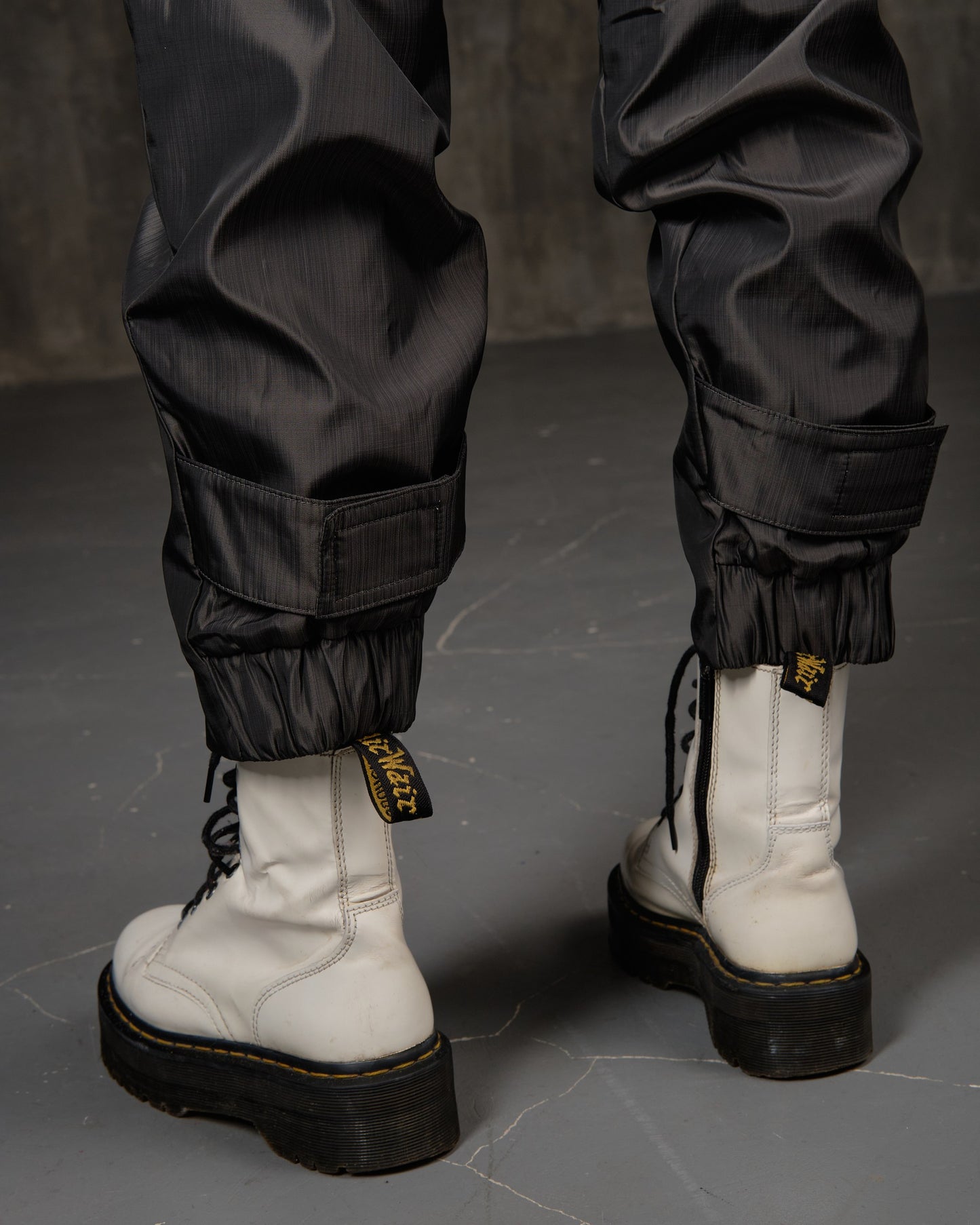 Joggers gray metallic raincoat on the lining with zippers on the bottom