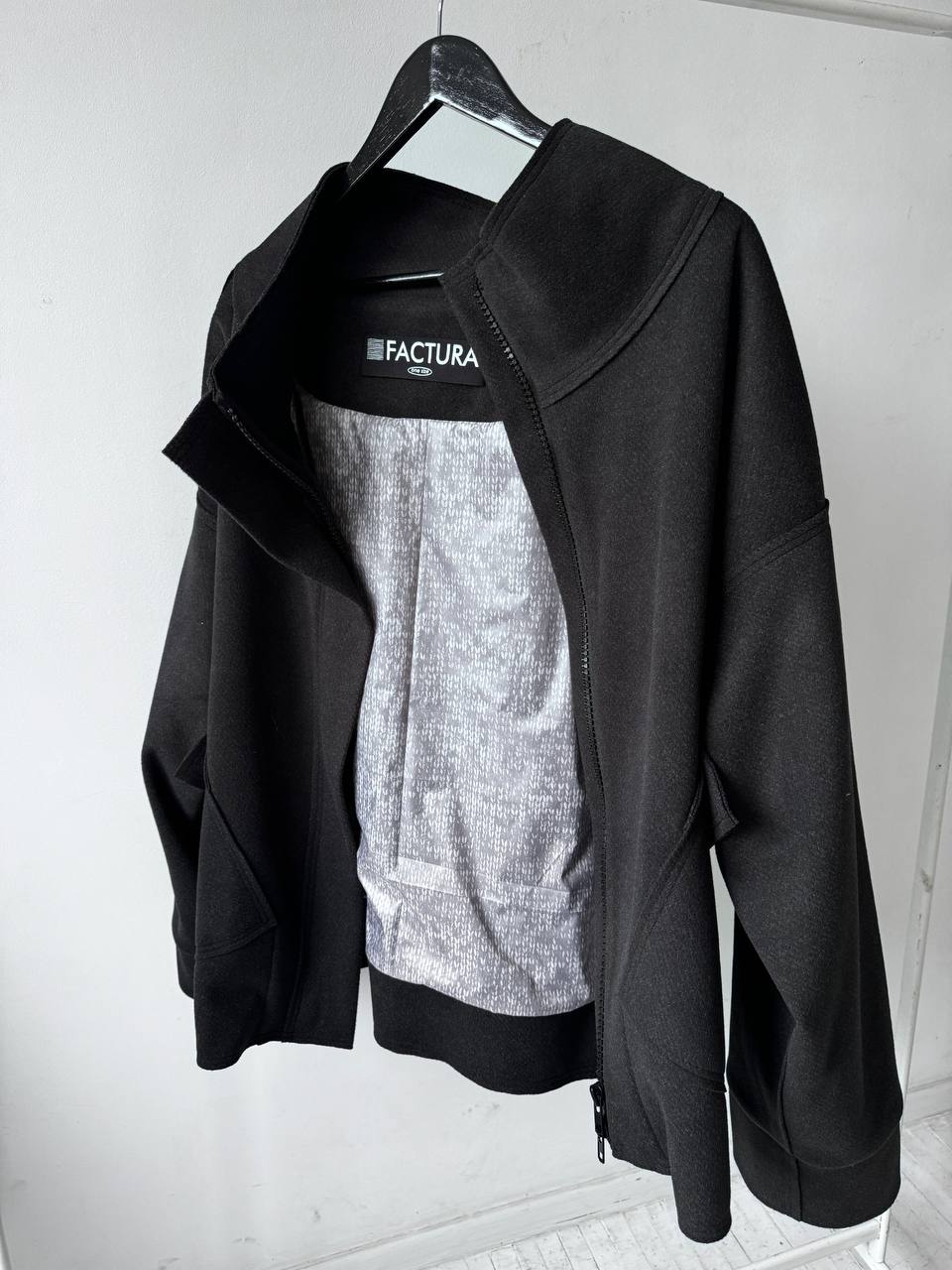Бомбер вовняний Oversize