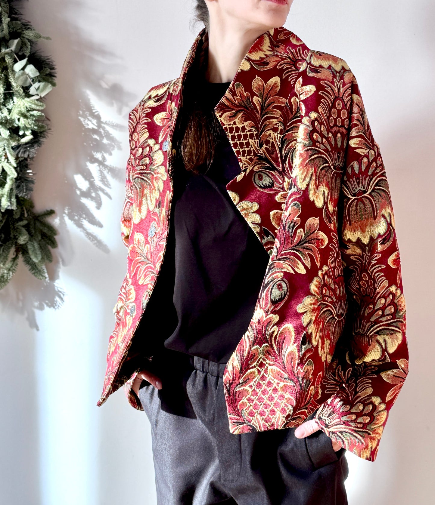 Short coat "Louvre"