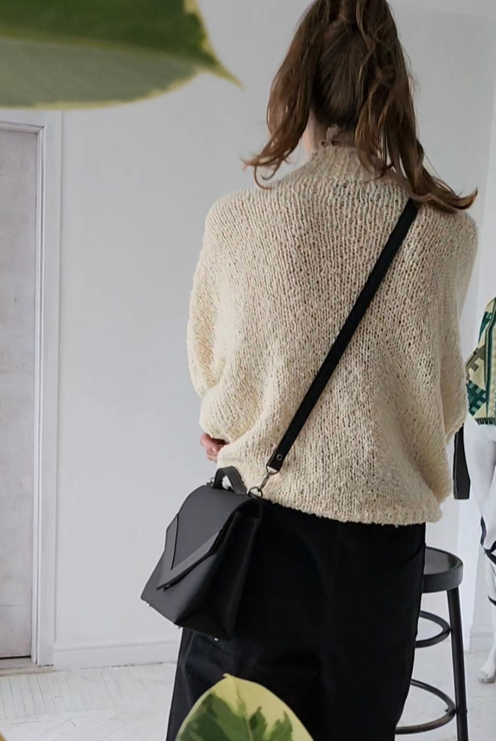 Short bouclé merino sweater