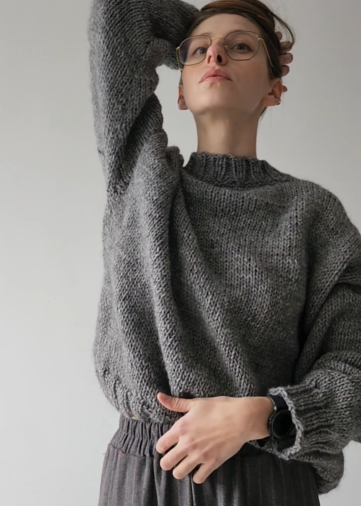 Gray wool sweater made of alpaca