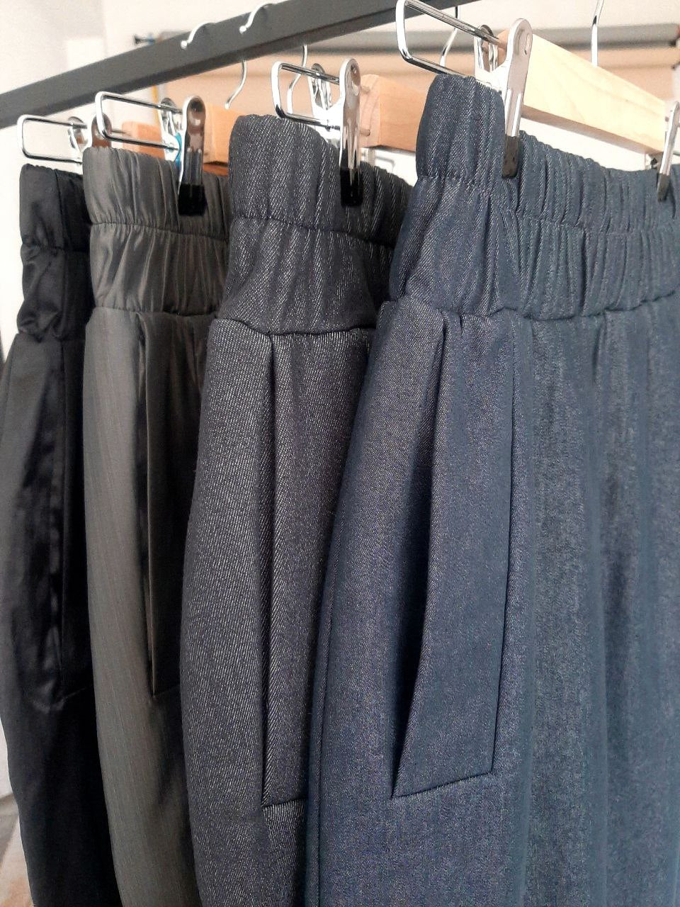 Джинси на флісі типу "банани" чорні