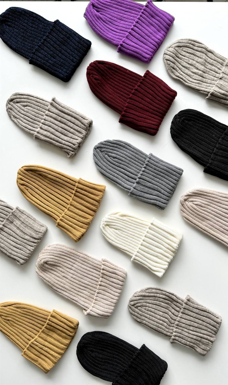 Wool cap with lapel graphite (and colors)