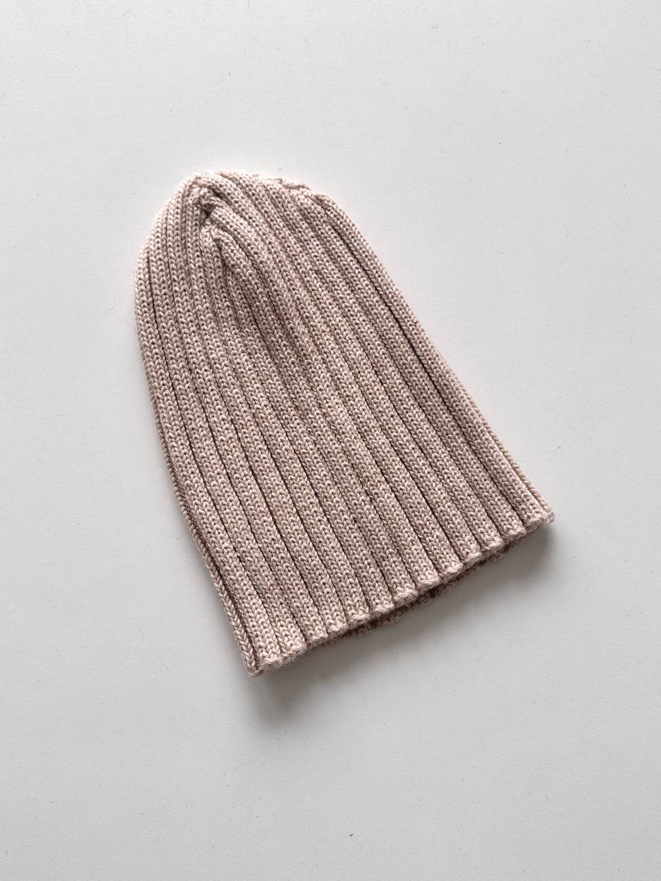 Woolen elastic hat in colors