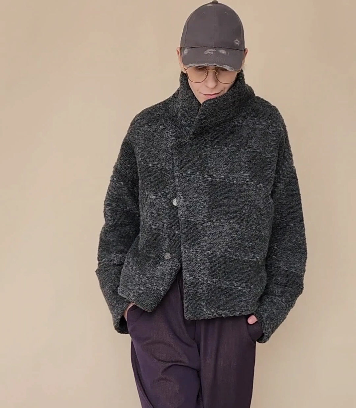 Short woolen coat, thick knitwear