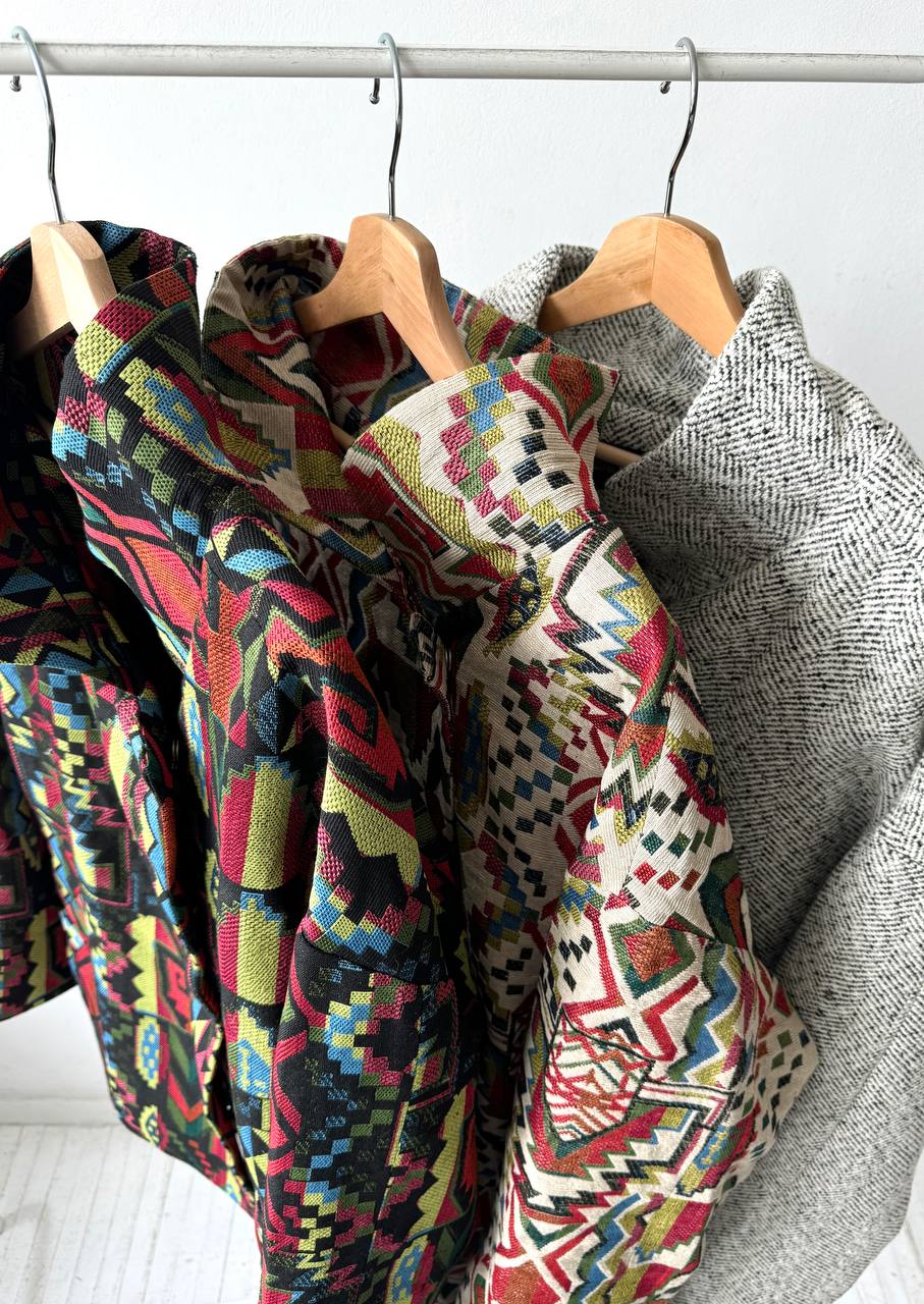 Unisex coat, geometric pattern, 2 colors