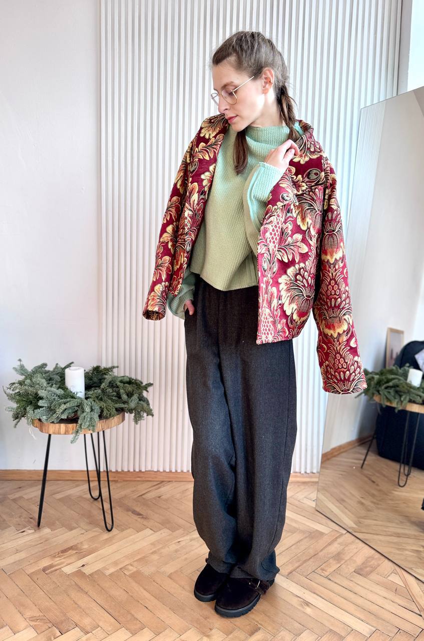 Short coat "Louvre"