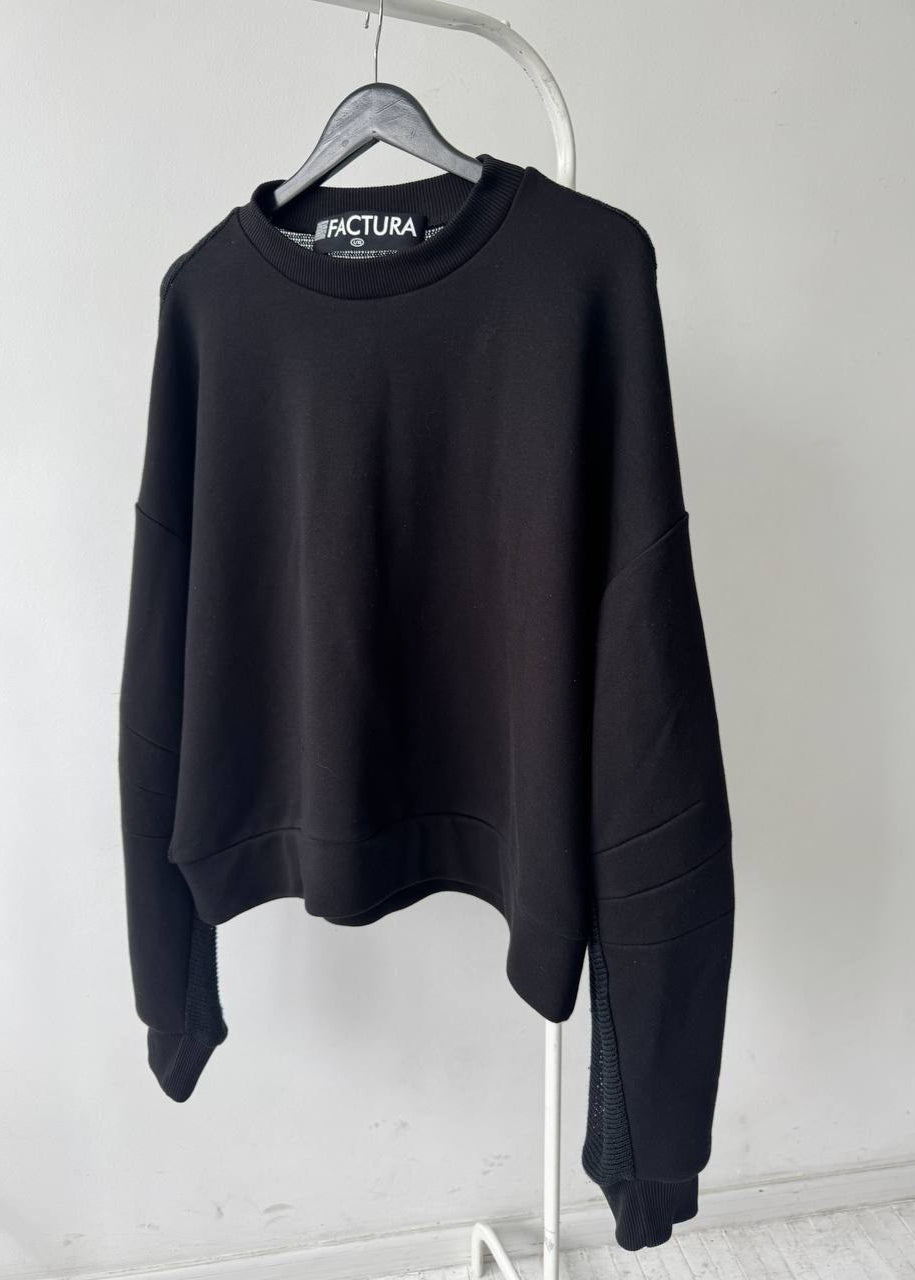 Black sweatshirt with sleeves "Louvre"