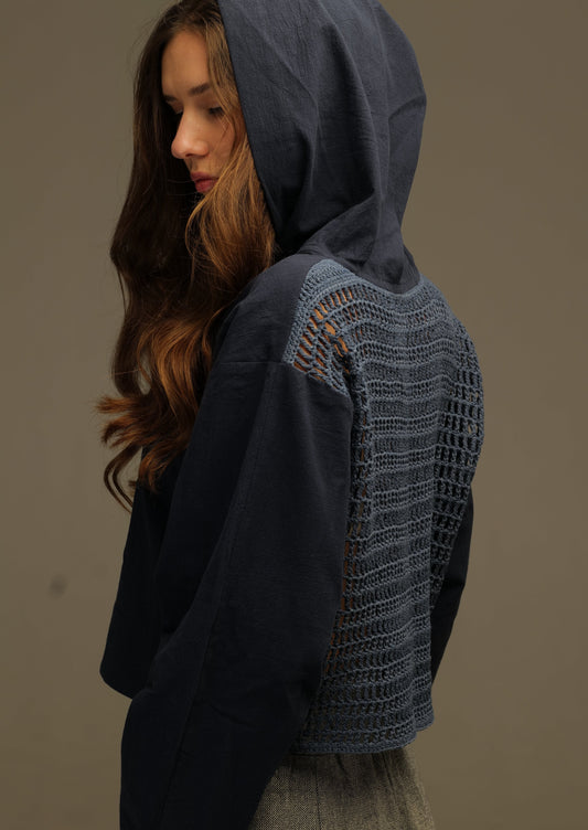 Blue cotton shirt with hood, mesh back