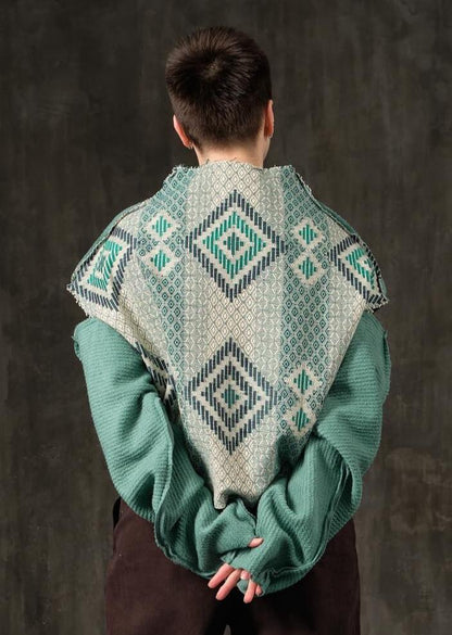 Sweater open shoulders green and ethnic rhombuses