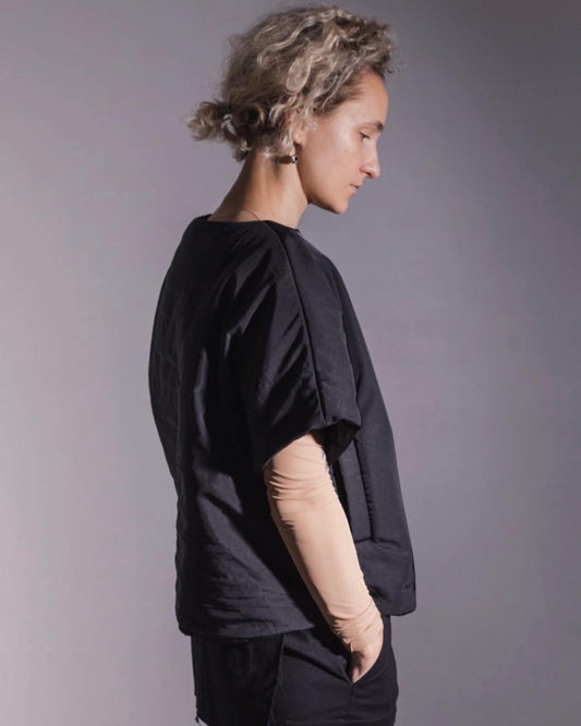 Black insulated vest with pockets