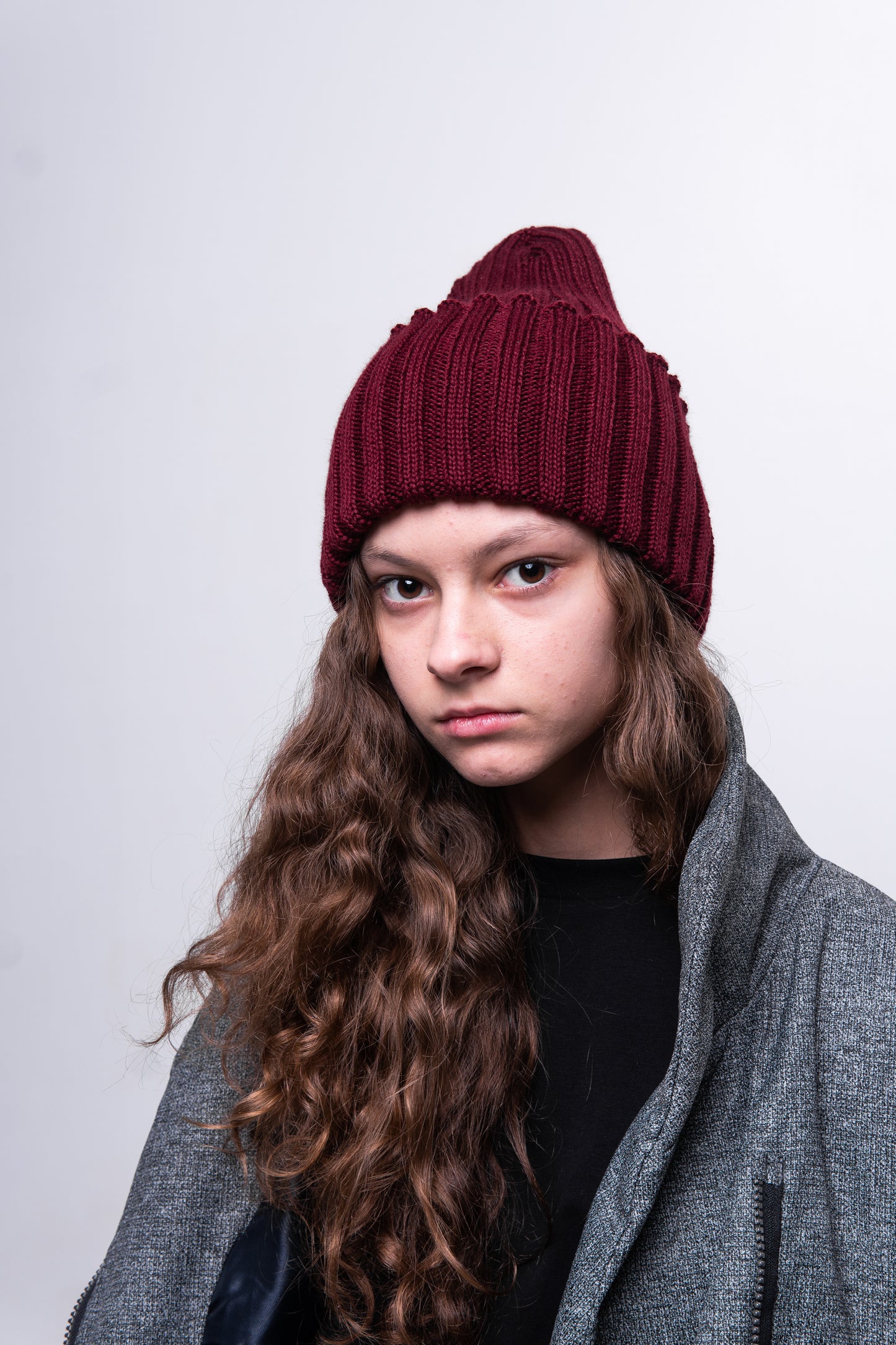 Woolen hat with a lapel, bright lilac
