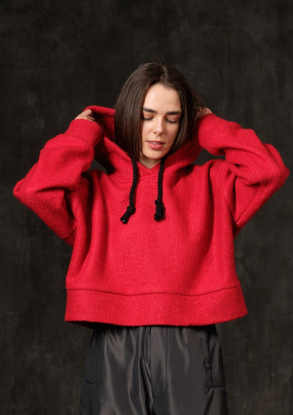 Skinny woolen red