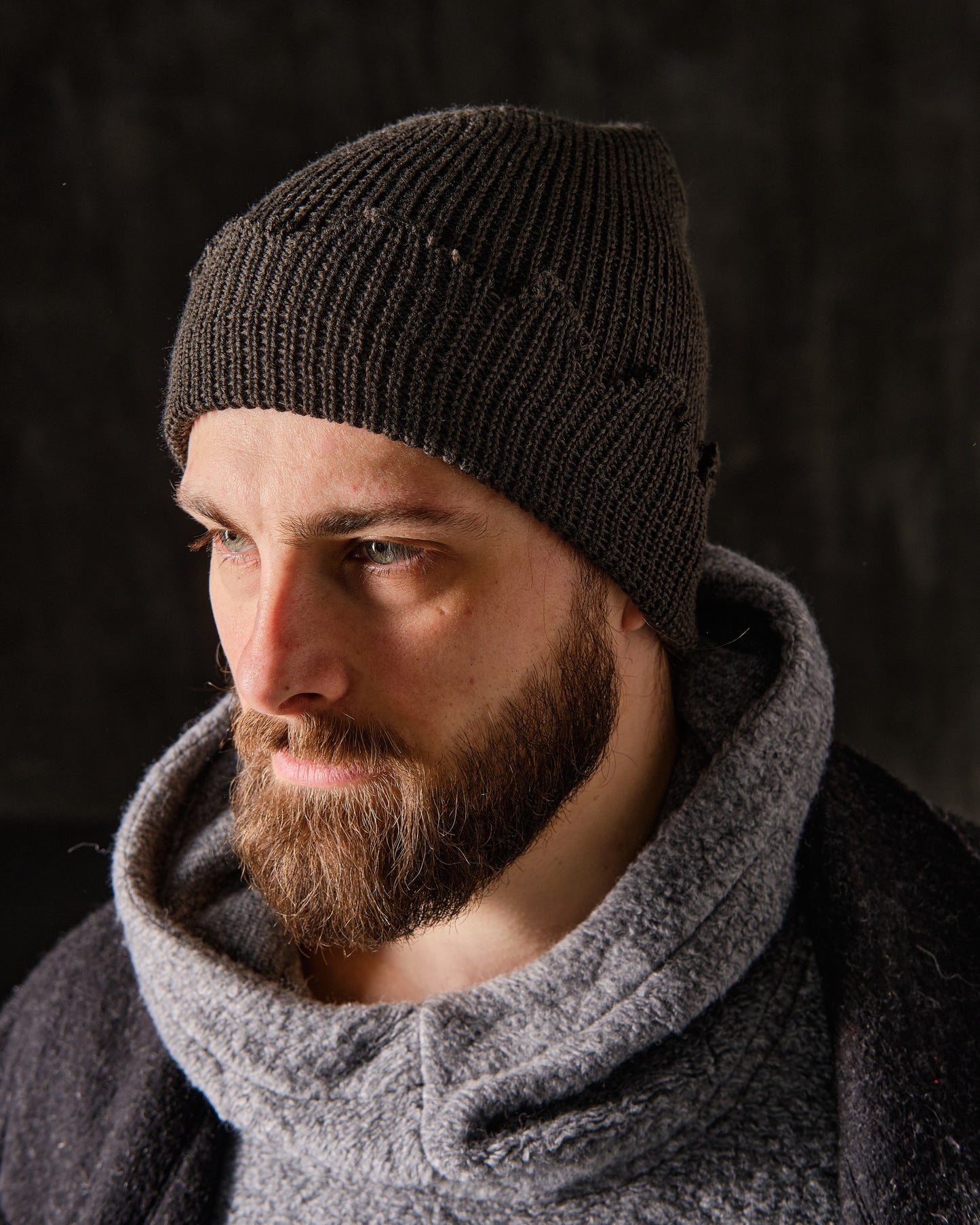 Blue-black ragged cotton rep hat