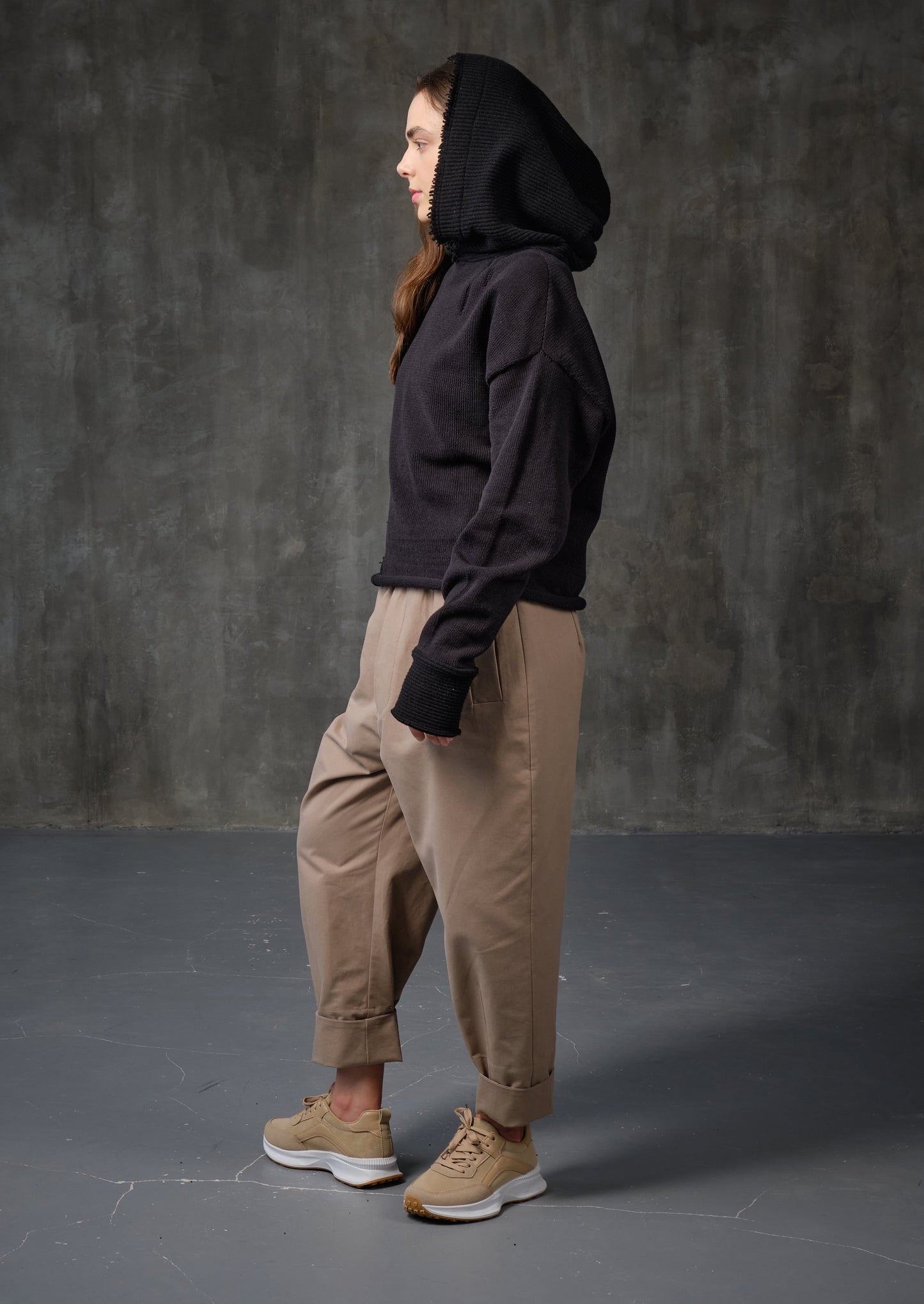 High-rise cotton sand color pants