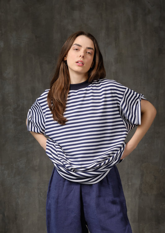 T-shirt Over medium length jersey in a stripe