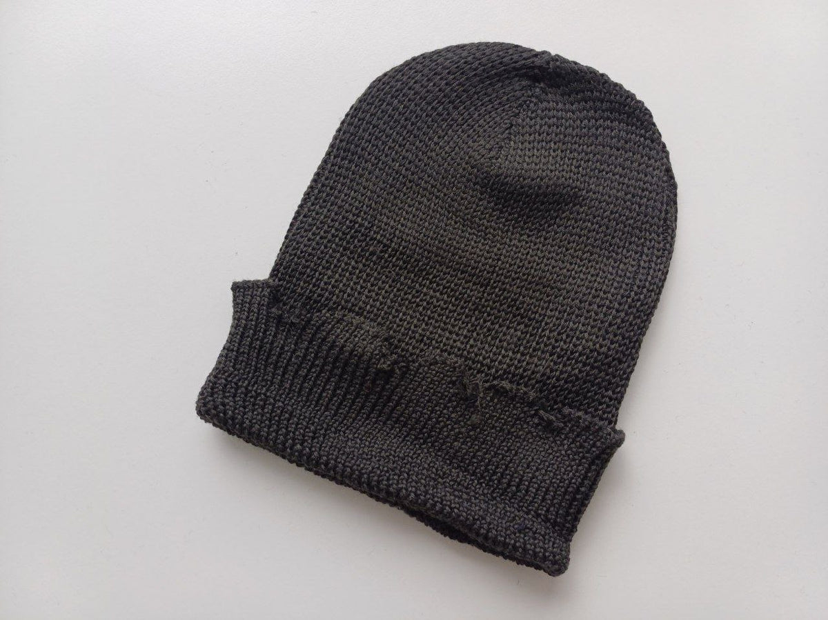 Blue-black ragged cotton rep hat