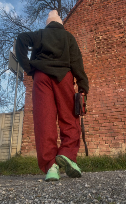 Червоні вовняні беггі штани 78% вовни