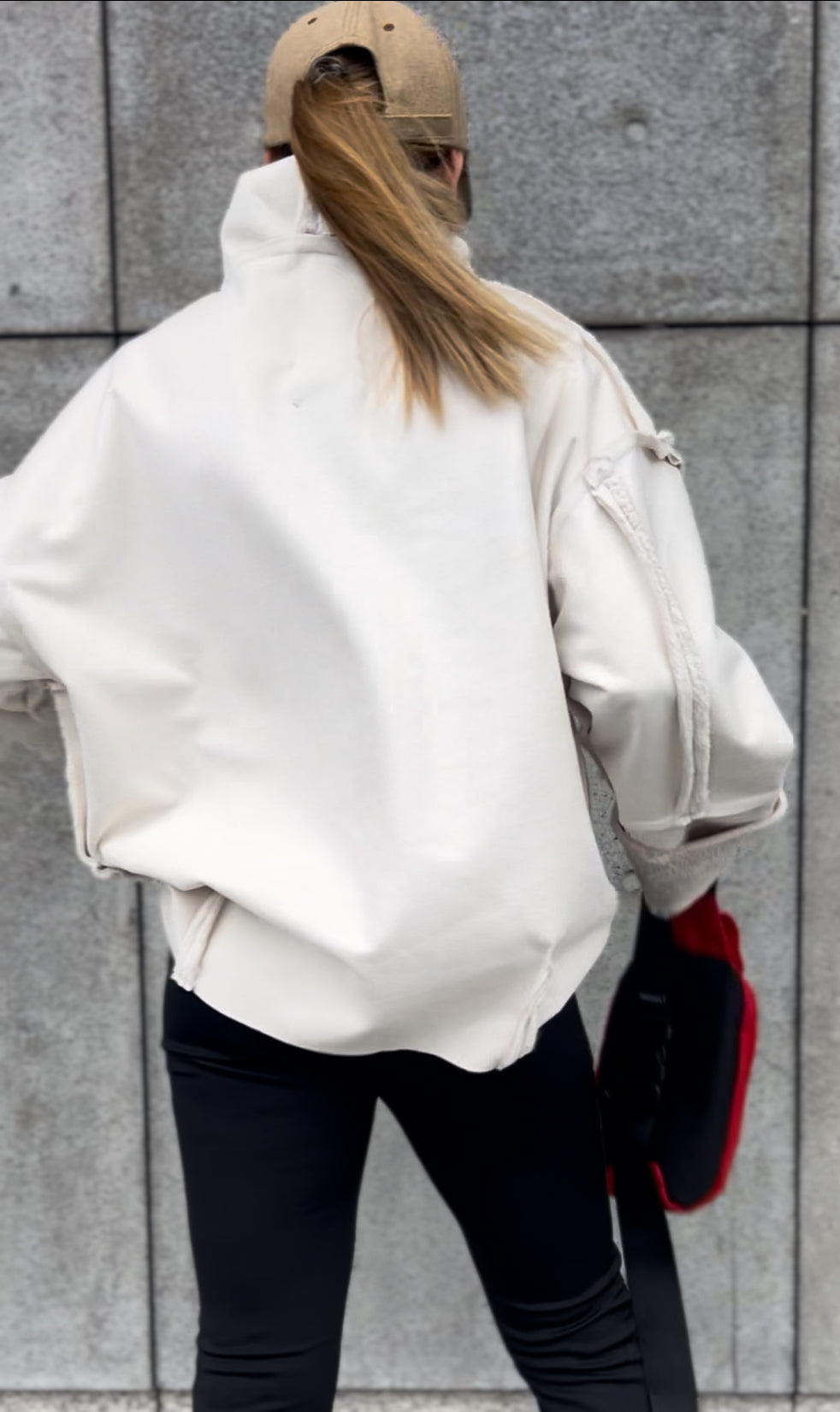 Хутряний кремовий двосторонній анорак