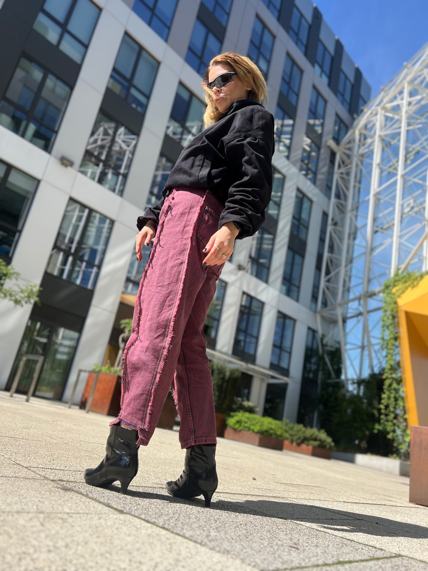 RAW STATE CROP BLACK JACKET із котону на яскравій підкладці