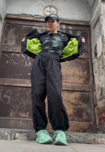 RAW STATE CROP BLACK JACKET із котону на яскравій підкладці