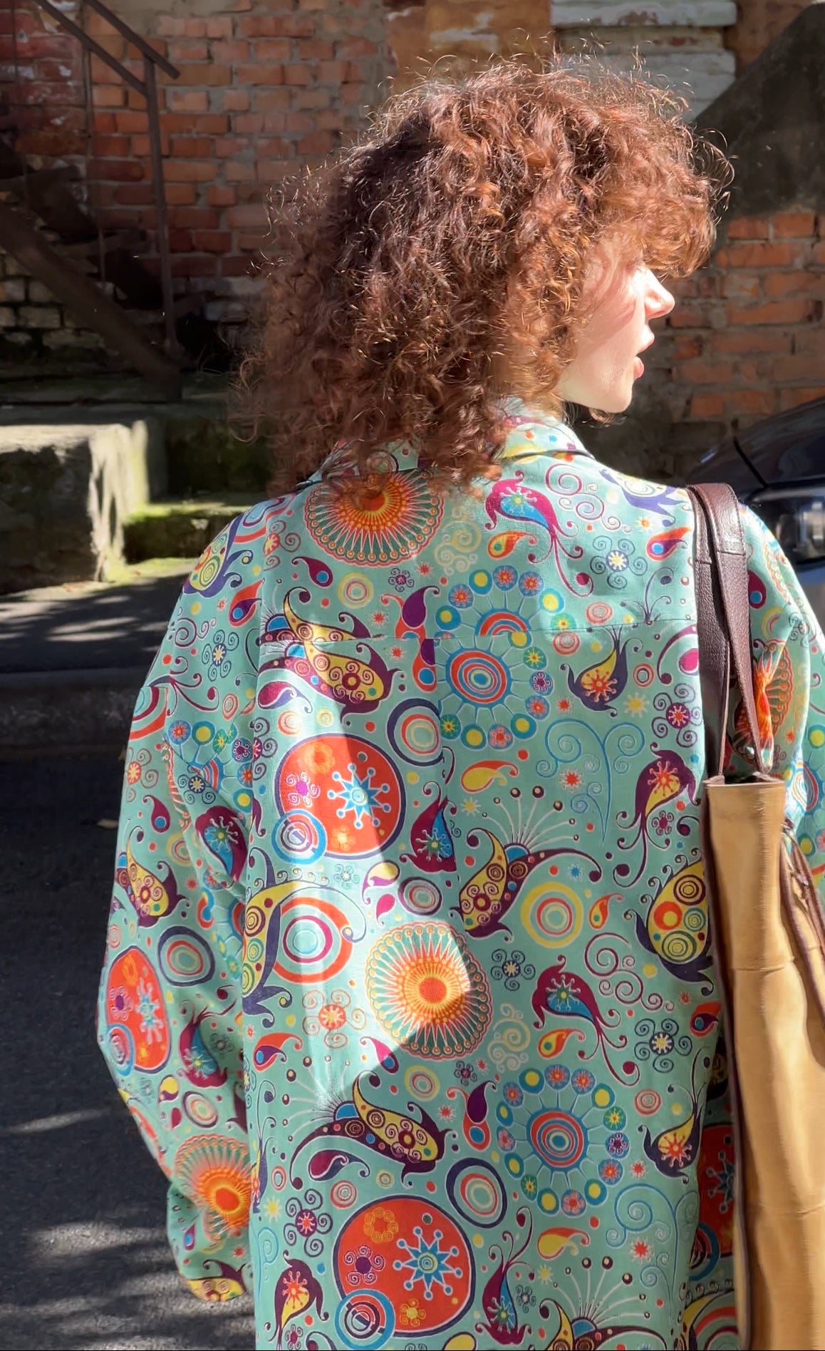Сорочка  oversize бавовняна легка в геометричний орнамент