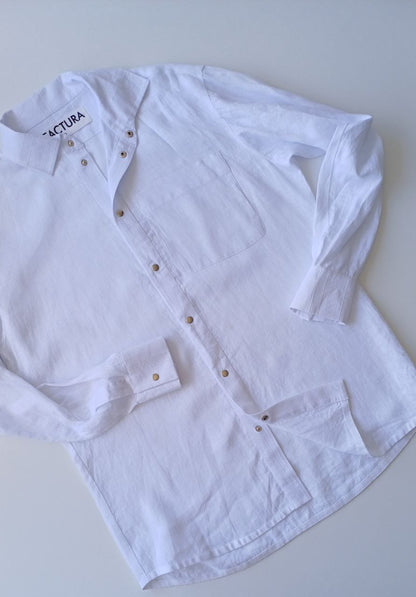 Oversize white linen shirt