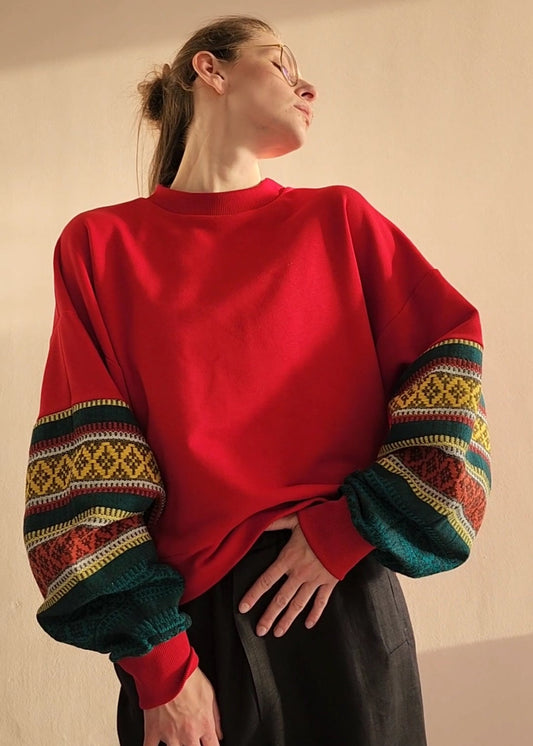 Black sweatshirt with sleeves "Louvre"
