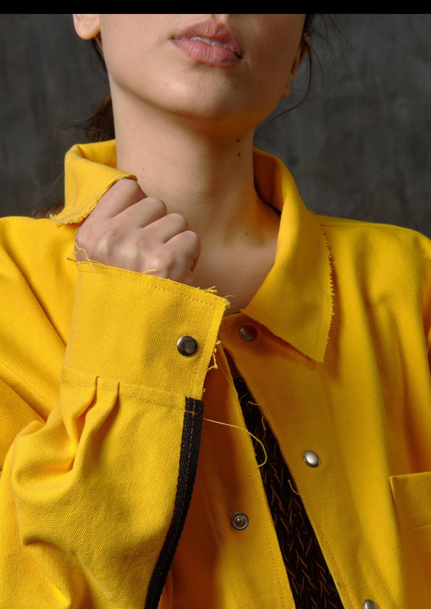 Oversize yellow dense cotton shirt