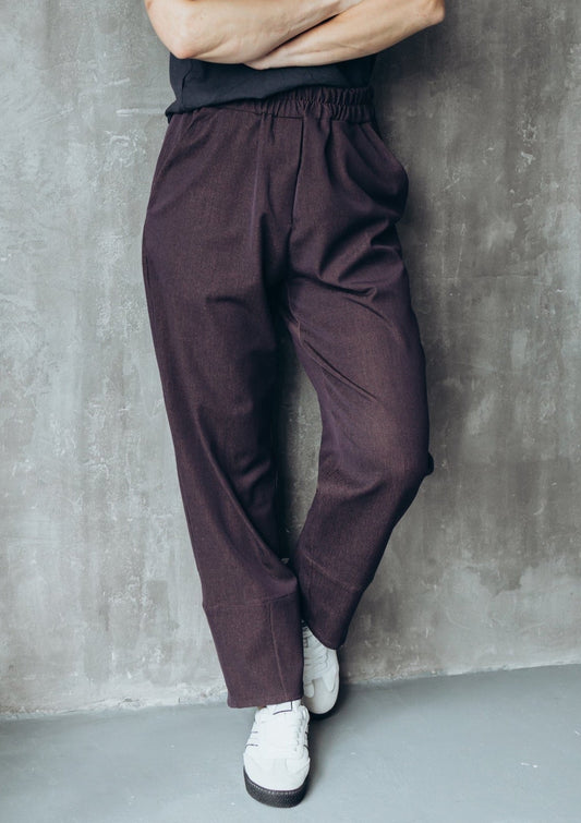 Wight striped boyfriend pants