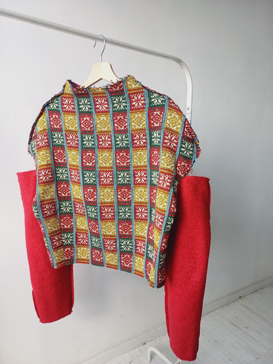 Sweater open shoulders red wool and colored squares