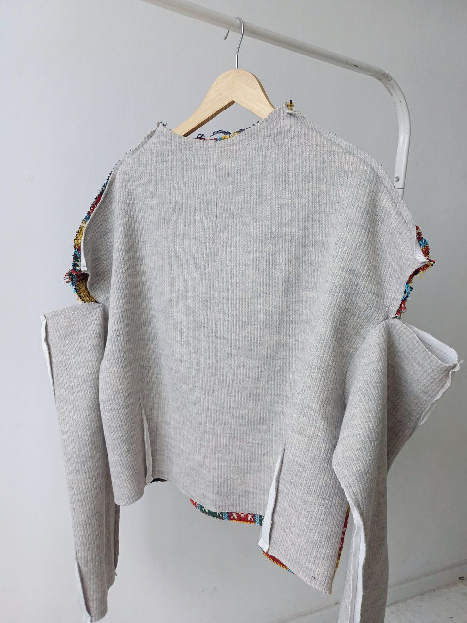 Sweater open shoulders gray braid and colored squares