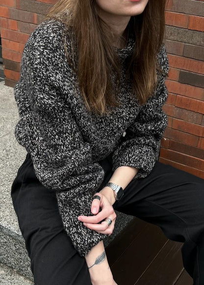 Black and gray mélange cropped woolen sweater