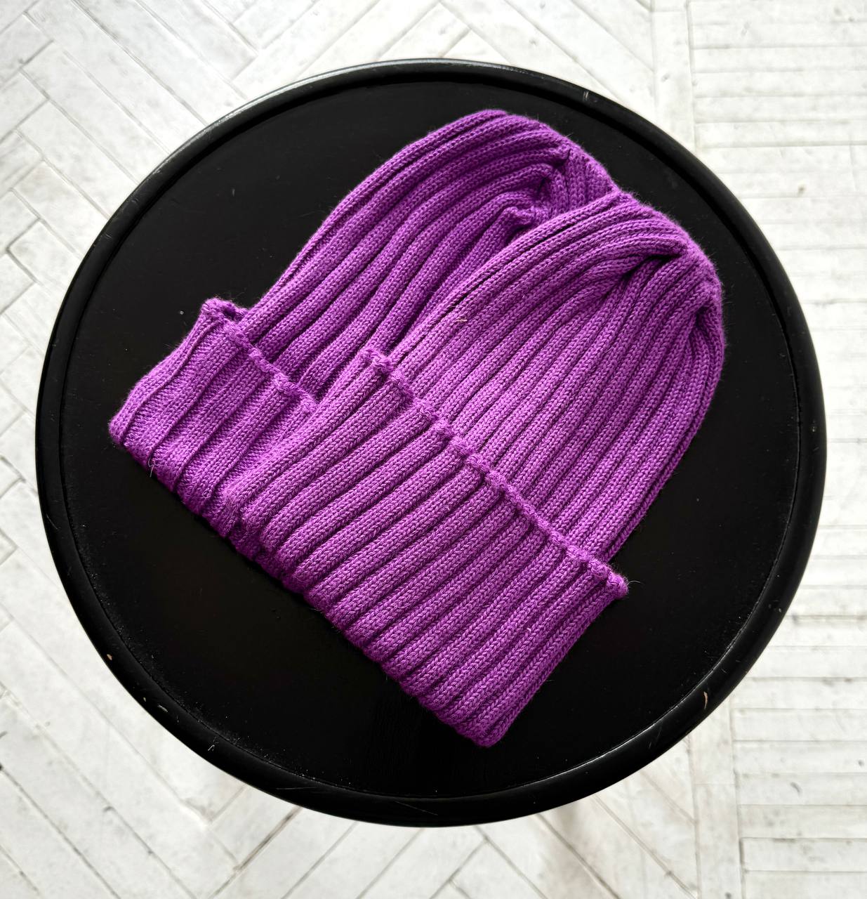 Woolen hat with a lapel, bright lilac